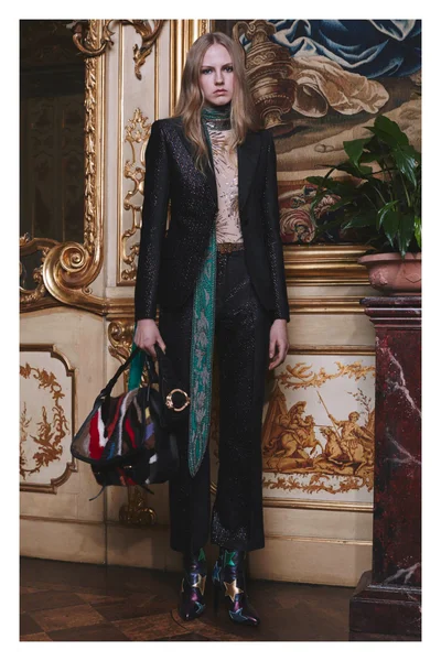 Look 36